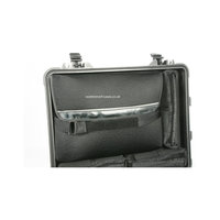 Peli 1560LFC Case - with Wheels