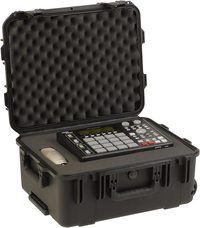 SKB 3I-1914-8B-C Case With Cubed Foam with Wheels
