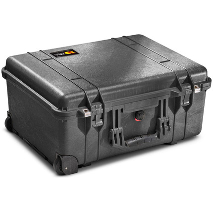 Peli 1560 Case With Dividers SPECIAL OFFER - with wheels - Black