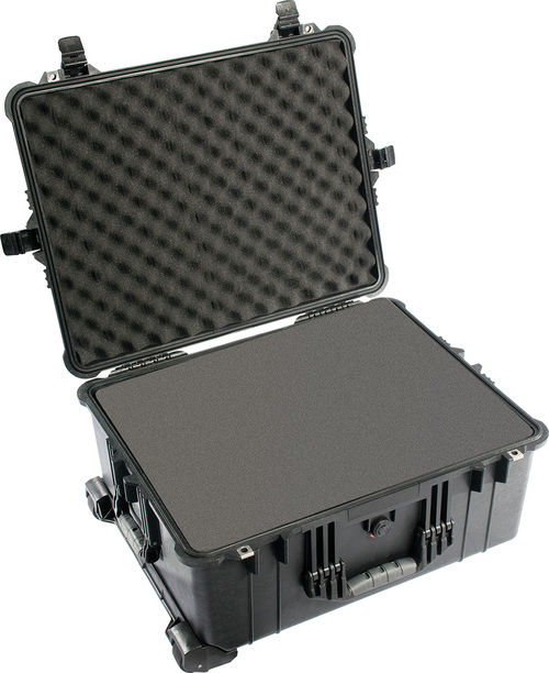 Peli 1610 Case With Foam SPECIAL OFFER - with wheels - Black