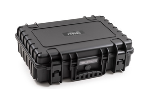 B&W Outdoor Case Type 6040 (PP.210): Black - Three-Quarter Front Closed
