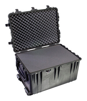 Peli 1660 Case With Dividers SPECIAL OFFER - with wheels