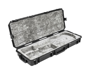 SKB 3I-4214-66 Waterproof Strat/Tele Guitar Flight Case with Wheels