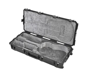SKB 3I-4217-18 Acoustic Guitar Case with Wheels
