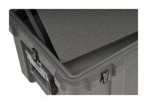 SKB rSeries 3214-15 Case with Wheels - Case Empty